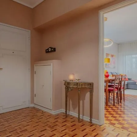 Sunny And Spacious House, 4bd 3bath Downtown Apartment Porto
